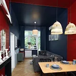 Red & Blue By Oneapartments