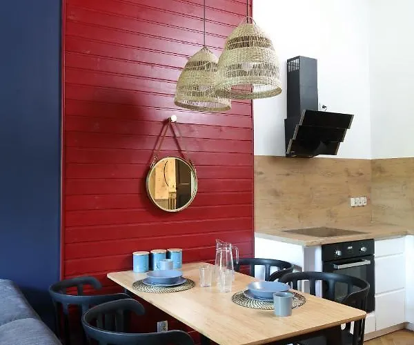 Apartment Red & Blue By Oneapartments