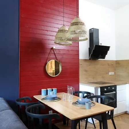 شقة Red & Blue By Oneapartments
