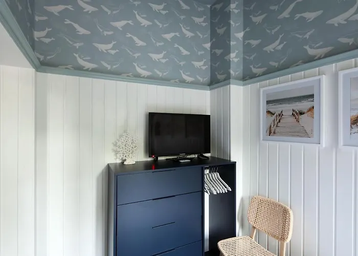 Red & Blue By Oneapartments Apartman